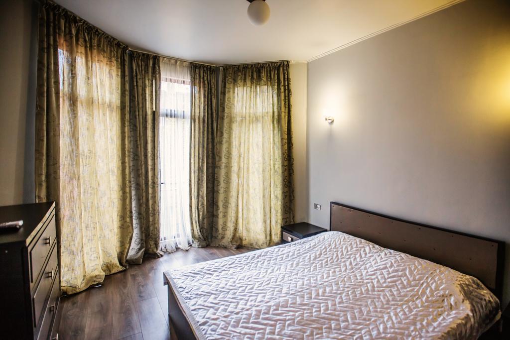 Voyage Flats Apartment Batumi Exterior photo